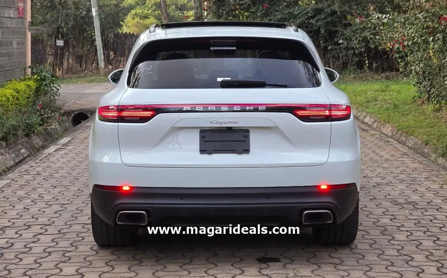 2018 Porsche Cayenne Ultimate Luxury SUV in Kenya for Sale | Magari Deals