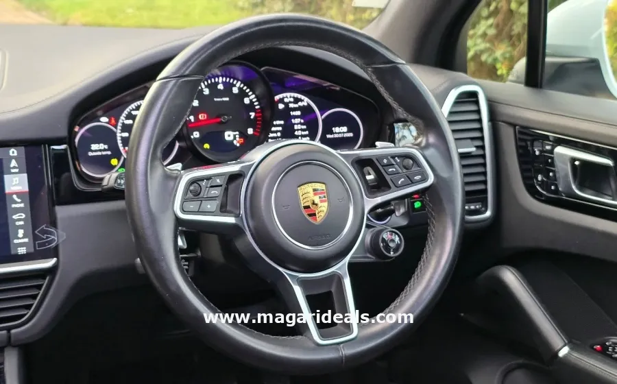 2018 Porsche Cayenne Ultimate Luxury SUV in Kenya for Sale | Magari Deals