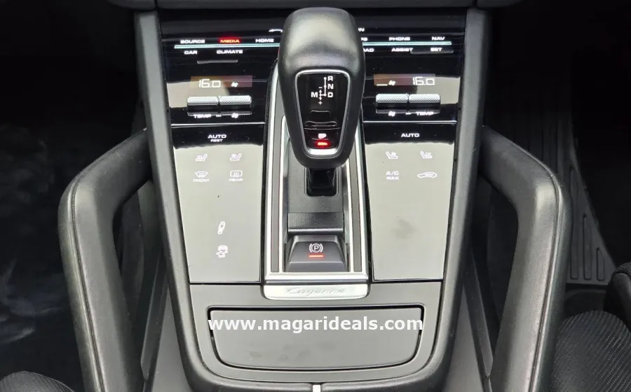 2018 Porsche Cayenne Ultimate Luxury SUV in Kenya for Sale | Magari Deals