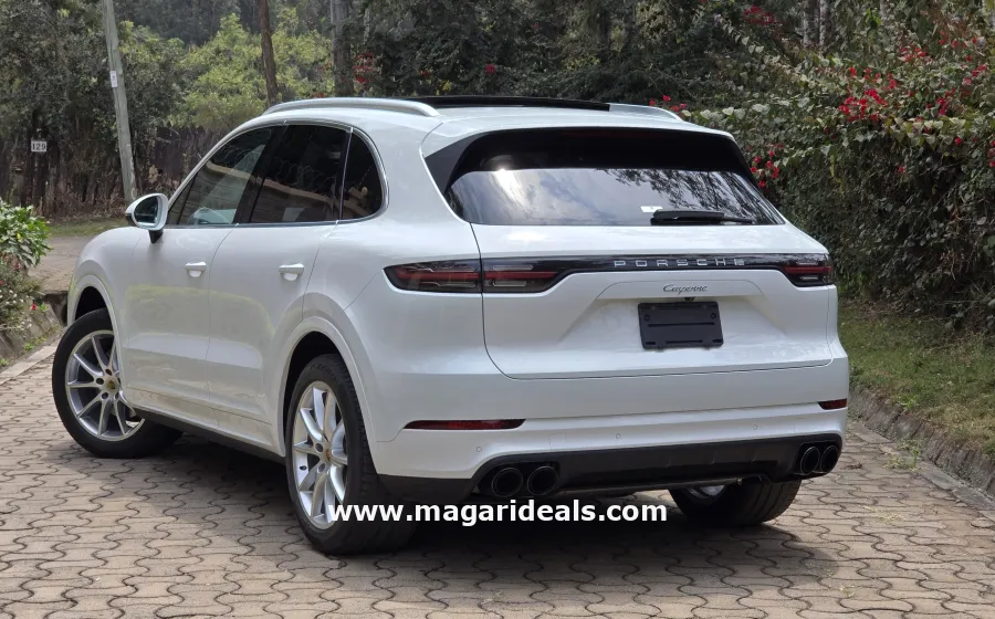 2018 Porsche Cayenne Ultimate Luxury SUV in Kenya for Sale | Magari Deals