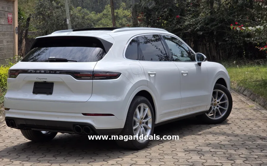 2018 Porsche Cayenne Ultimate Luxury SUV in Kenya for Sale | Magari Deals