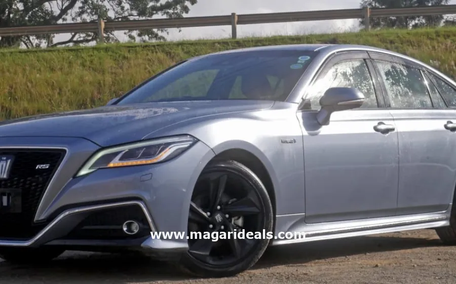 TOYOTA ROYAL CROWN RS in Kenya for Sale | Magari Deals