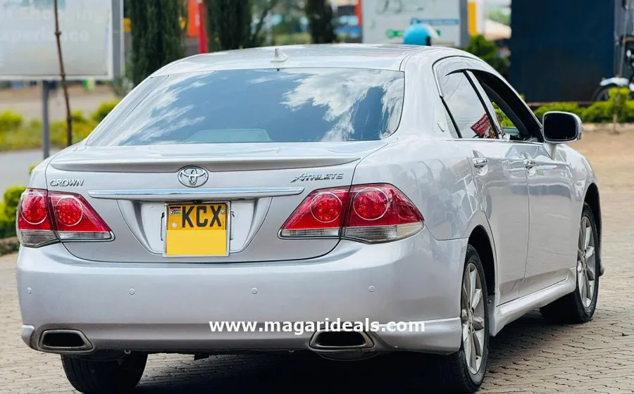 Toyota Crown Athlete  in Kenya for Sale | Magari Deals
