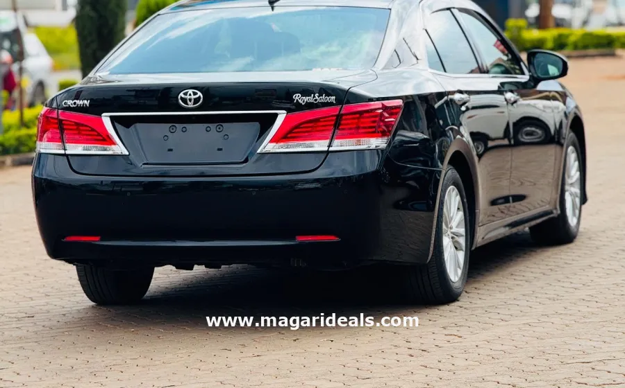 TOYOTA  CROWN ROYAL in Kenya for Sale | Magari Deals