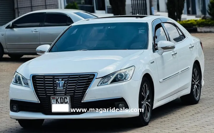 2013 TOYOTA ROYAL CROWN  in Kenya for Sale | Magari Deals