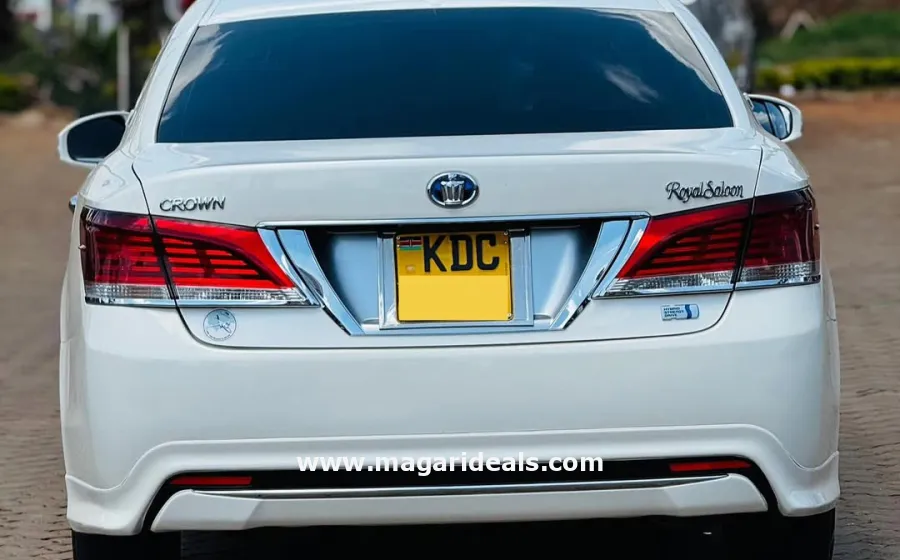 2013 TOYOTA ROYAL CROWN  in Kenya for Sale | Magari Deals