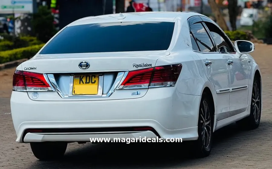 2013 TOYOTA ROYAL CROWN  in Kenya for Sale | Magari Deals