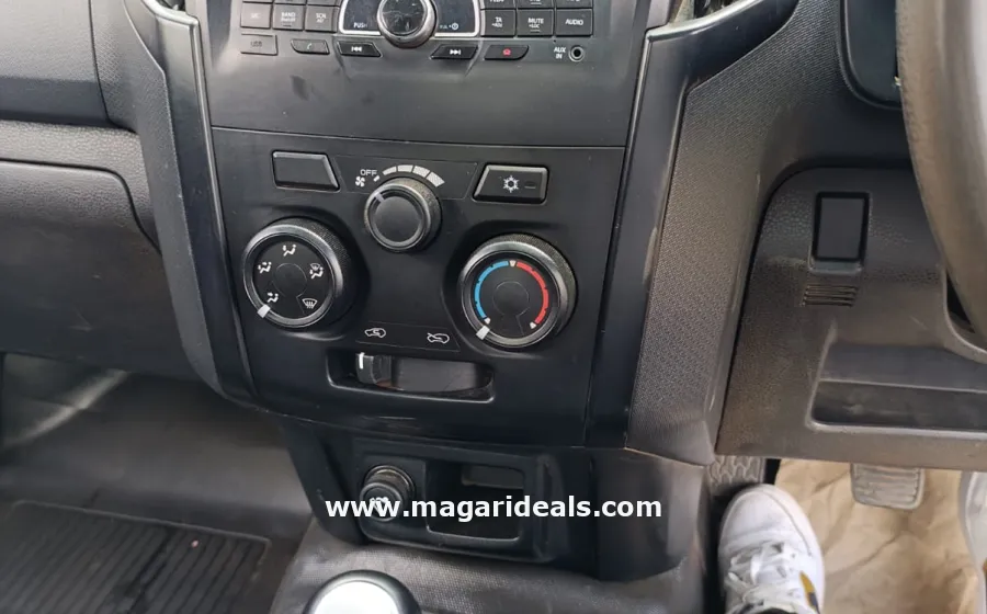ISUZU DMAX 2022 for Sale | Magari Deals
