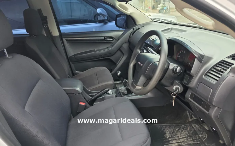Isuzu D-max  Double Cab in Kenya for Sale | Magari Deals