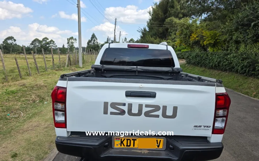 Isuzu D-max  Double Cab in Kenya for Sale | Magari Deals