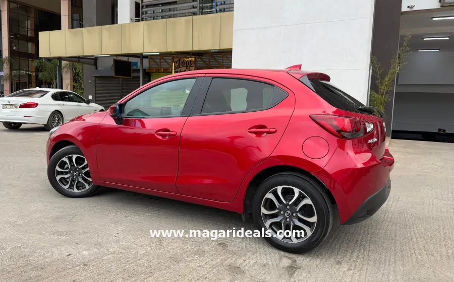 2017 Mazda Demio Diesel in Nairobi Kenya in Kenya for Sale | Magari Deals