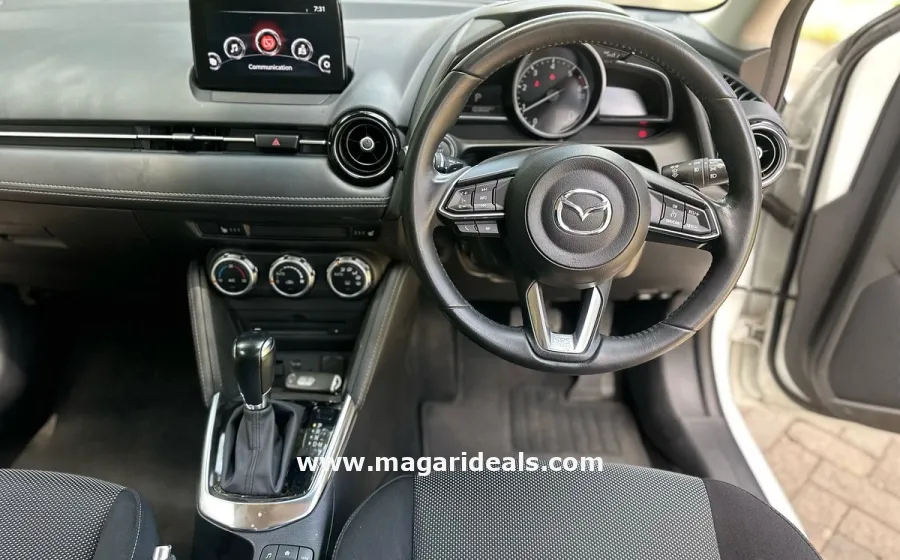 2018 Mazda Demio in Nairobi Kenya in Kenya for Sale | Magari Deals
