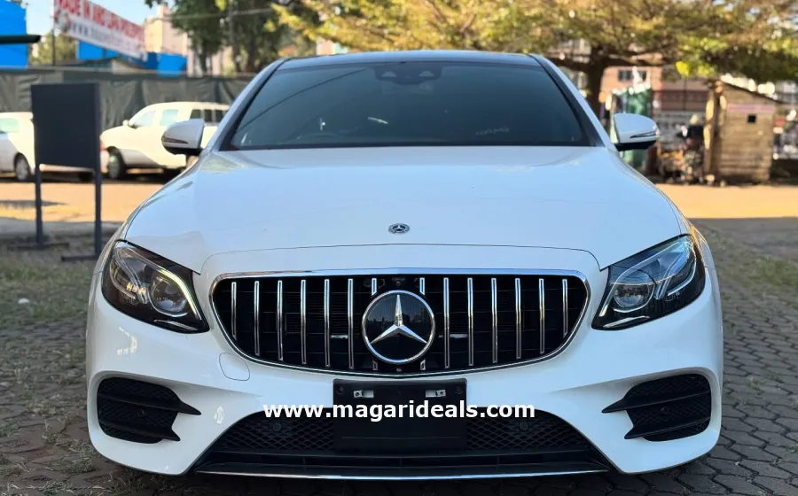 Mercedes E220D in Nairobi in Kenya for Sale | Magari Deals