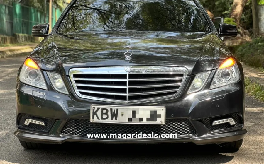 2010 MERCEDES BENZ E200 in Kenya for Sale | Magari Deals