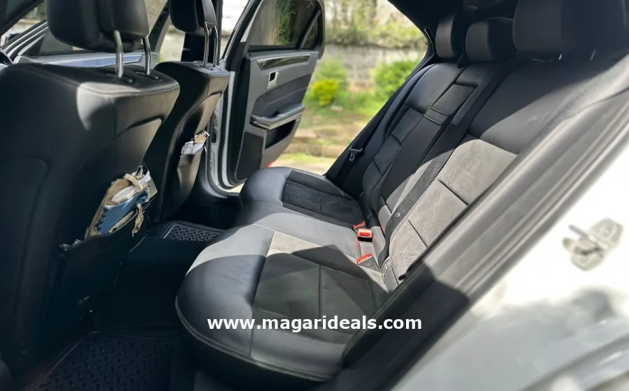 2015 MERCEDES BENZ E220 BlueTEC in Kenya for Sale | Magari Deals