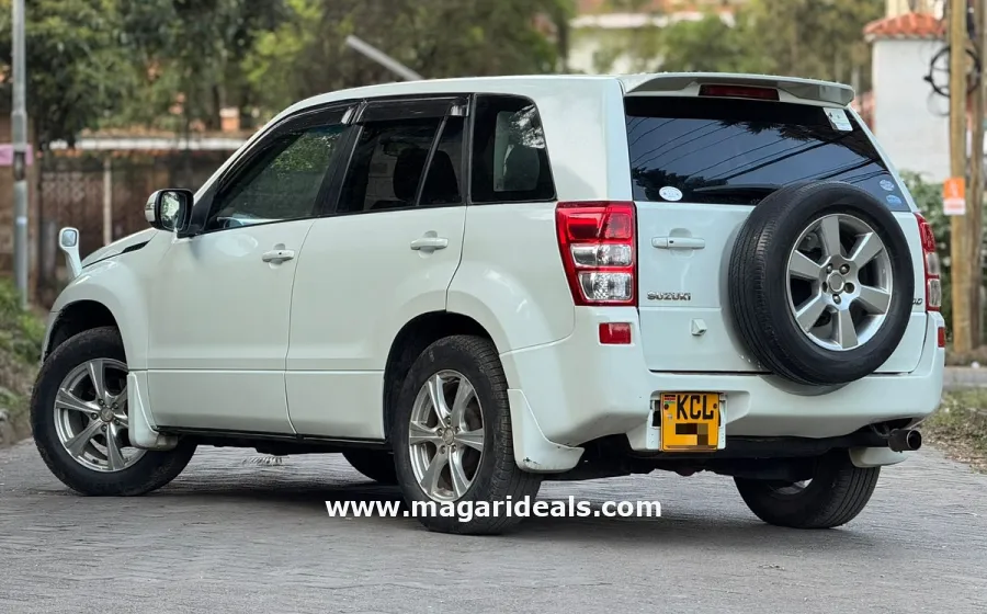 2010 SUZUKI ESCUDO in Kenya for Sale | Magari Deals