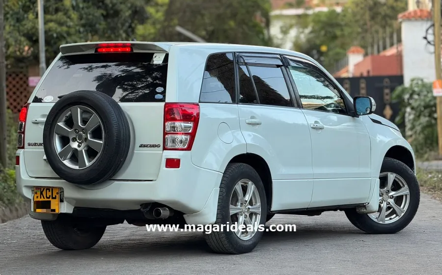 2010 SUZUKI ESCUDO in Kenya for Sale | Magari Deals