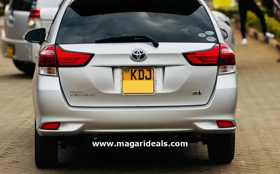 2017 TOYOTA FIELDER Hybrid in Kenya for Sale | Magari Deals