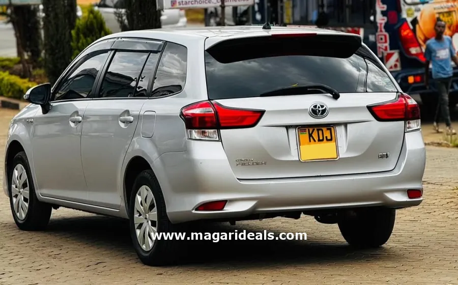 2017 TOYOTA FIELDER Hybrid in Kenya for Sale | Magari Deals