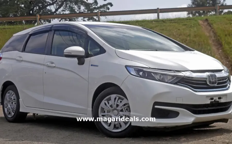 HONDA FIT SHUTTLE HYBRID in Kenya for Sale | Magari Deals
