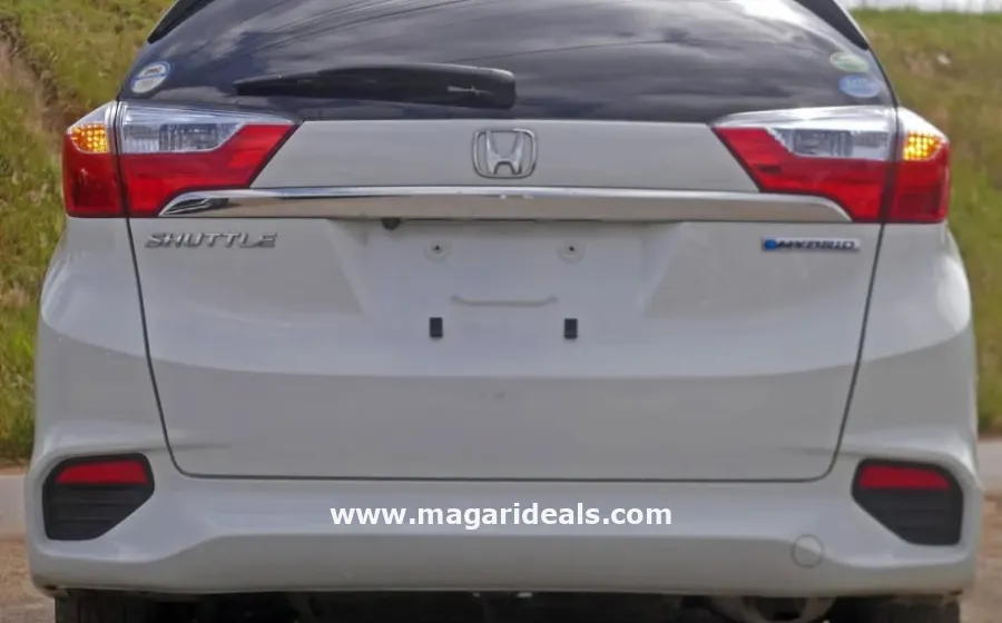 HONDA FIT SHUTTLE HYBRID in Kenya for Sale | Magari Deals