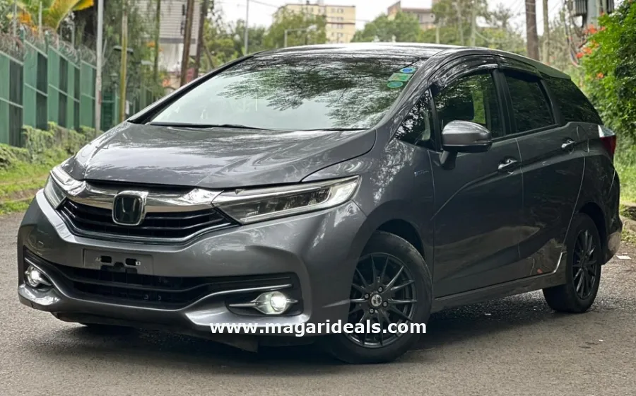 2018 HONDA FIT SHUTTLE HYBRID in Kenya for Sale | Magari Deals