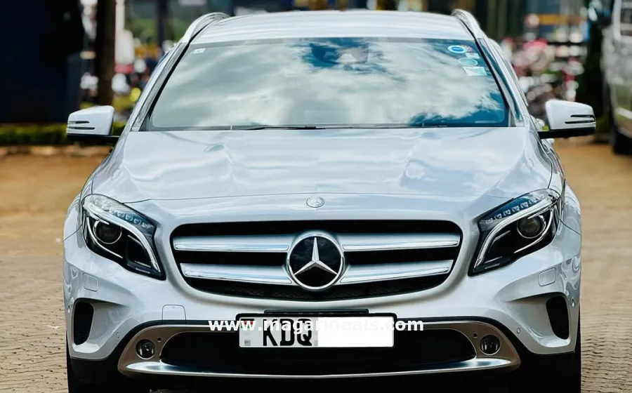MERCEDES BENZ GLA 250 4Matic in Kenya for Sale | Magari Deals
