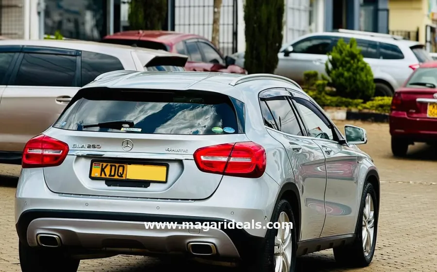 MERCEDES BENZ GLA 250 4Matic in Kenya for Sale | Magari Deals
