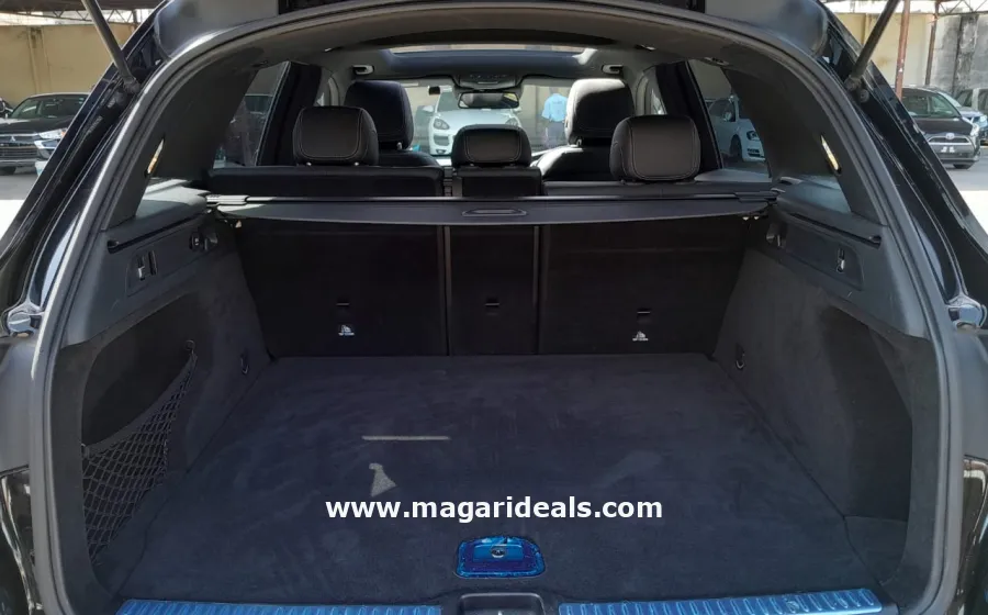 Mercedes-Benz GLC43 AMG in Mombasa, Kenya in Kenya for Sale | Magari Deals