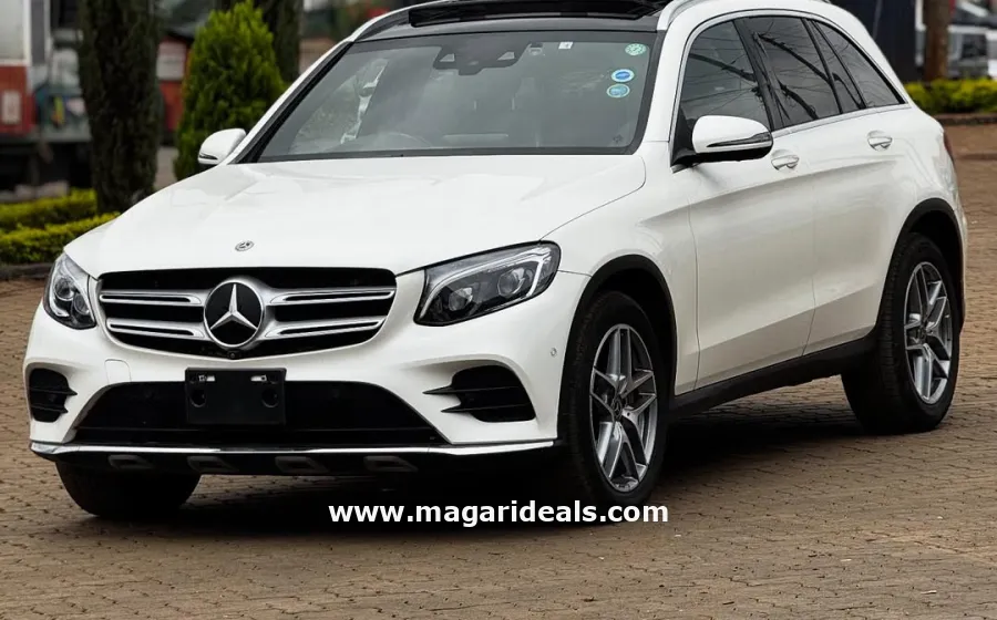 2018 MERCEDES BENZ GLC 220D 4MATIC  in Kenya for Sale | Magari Deals