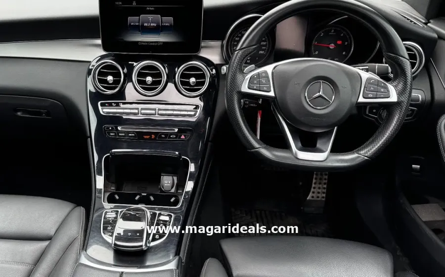 2018 MERCEDES BENZ GLC 220D 4MATIC  in Kenya for Sale | Magari Deals