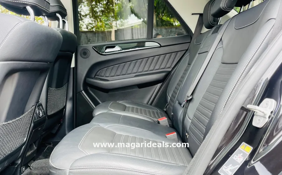 MERCEDES BENZ GLE 350d in Kenya for Sale | Magari Deals