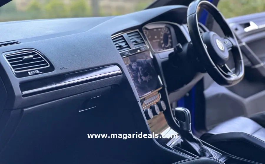VOLKSWAGEN GOLF R 2017 in Kenya for Sale | Magari Deals