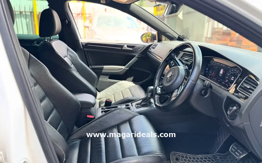 Volkswagen Golf R 2019 BEST DEALS in Kenya for Sale | Magari Deals