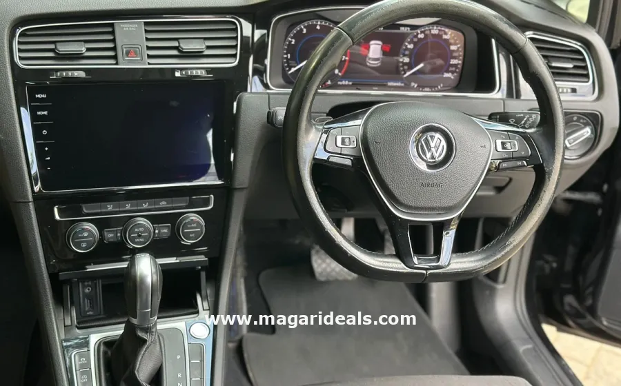 2018 VOLKSWAGEN GOLF in Kenya for Sale | Magari Deals
