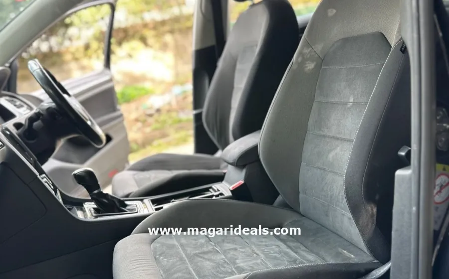2018 VOLKSWAGEN GOLF in Kenya for Sale | Magari Deals