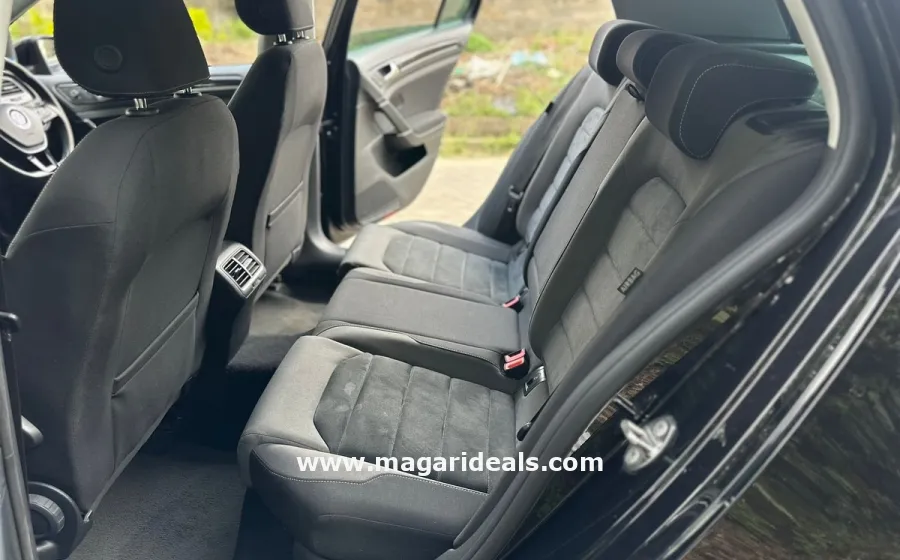 2018 VOLKSWAGEN GOLF in Kenya for Sale | Magari Deals