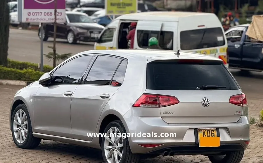 2014 VOLKSWAGEN GOLF TSI in Kenya for Sale | Magari Deals