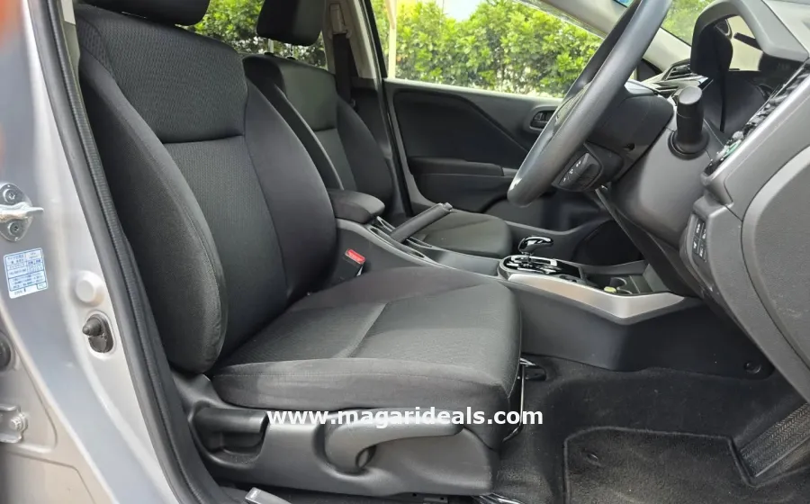 HONDA GRACE HYBRID in Kenya for Sale | Magari Deals