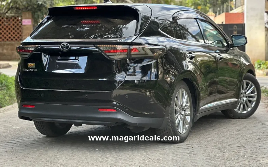 Toyota Harrier 2018  in Kenya for Sale | Magari Deals