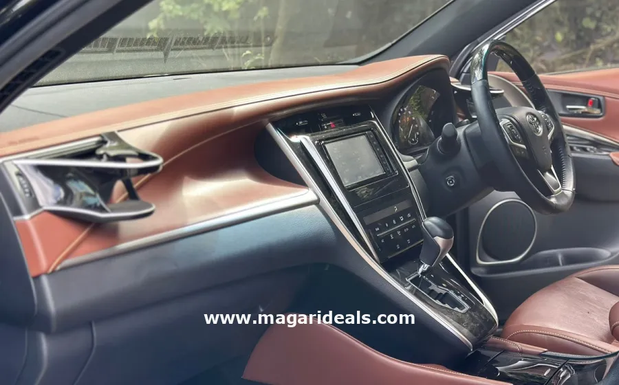 Toyota Harrier 2018  in Kenya for Sale | Magari Deals