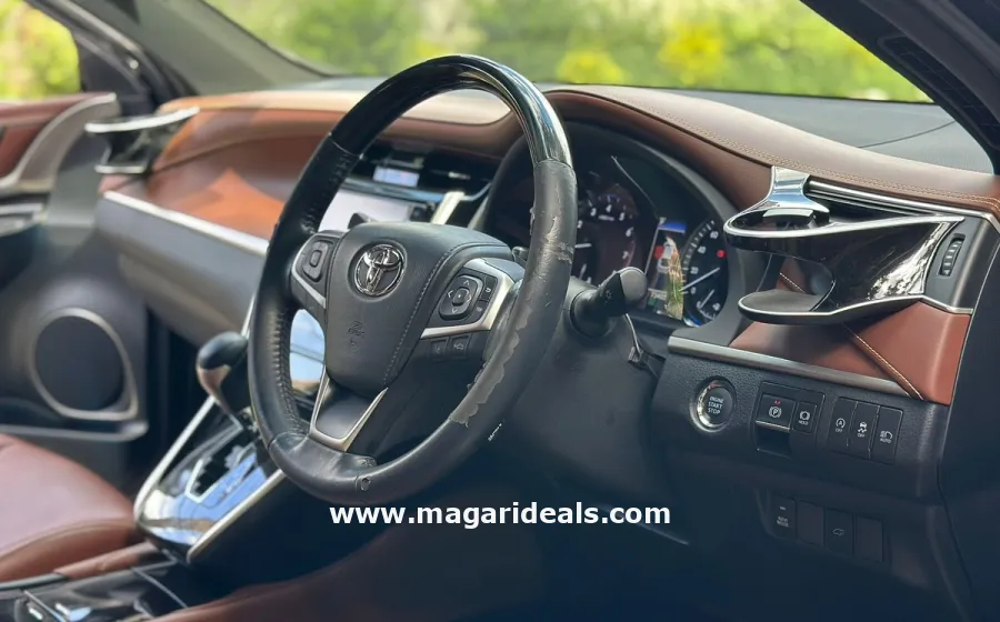 Toyota Harrier 2018  in Kenya for Sale | Magari Deals