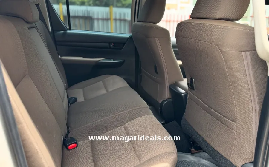 2016 Toyota Hilux Revo in Kenya for Sale | Magari Deals