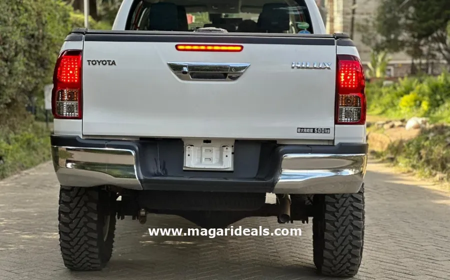 2018 TOYOTA HILUX in Kenya for Sale | Magari Deals