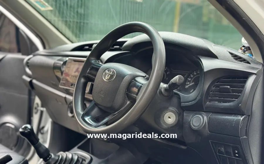 2017 TOYOTA HILUX in Kenya for Sale | Magari Deals