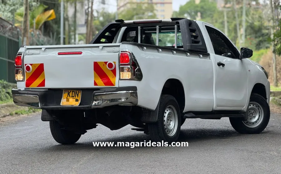 2017 TOYOTA HILUX in Kenya for Sale | Magari Deals