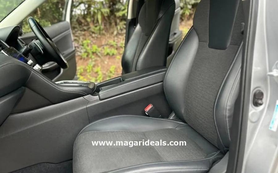 2019 HONDA INSIGHT HYBRID Fastback in Kenya for Sale | Magari Deals