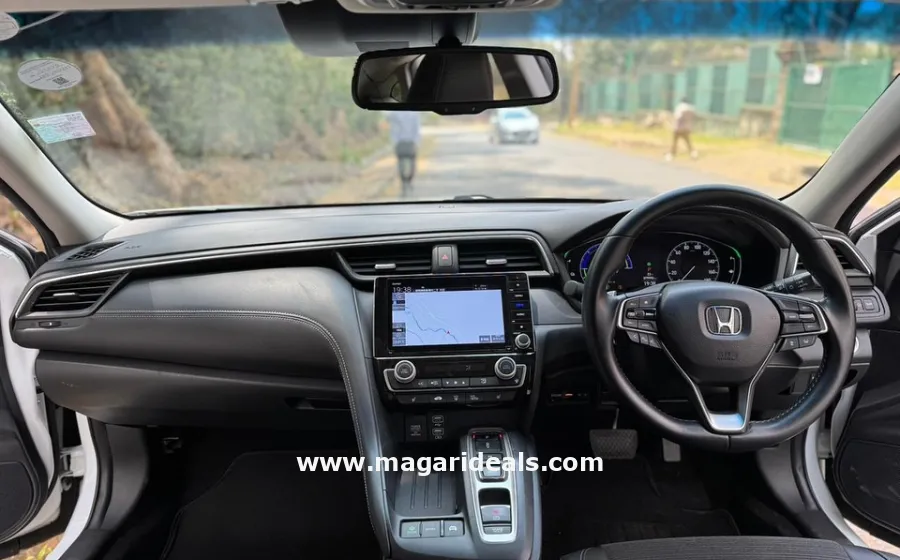2019 HONDA INSIGHT HYBRID Fastback in Kenya for Sale | Magari Deals
