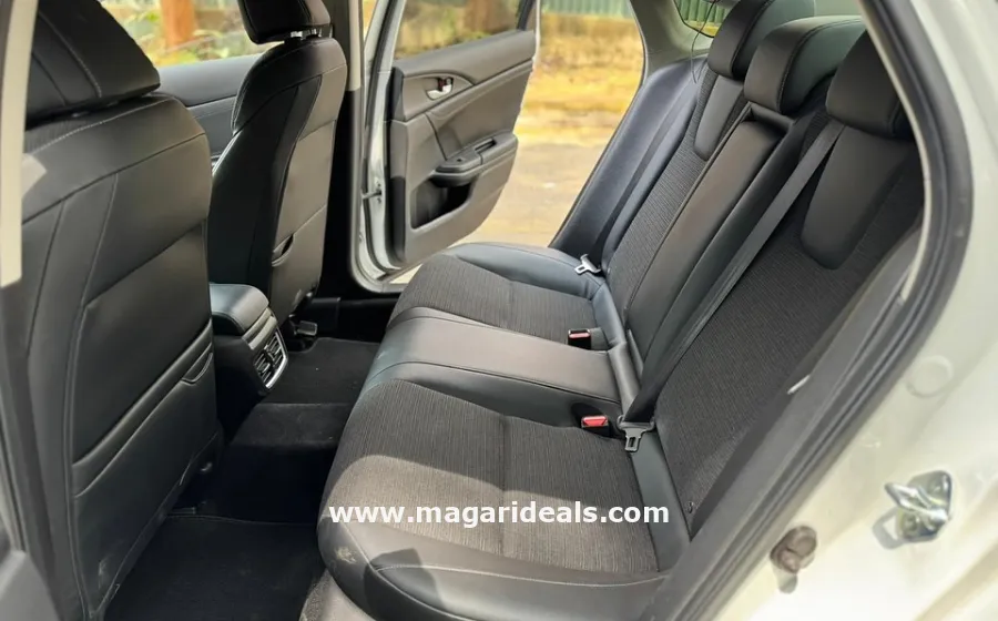 2019 HONDA INSIGHT HYBRID Fastback in Kenya for Sale | Magari Deals