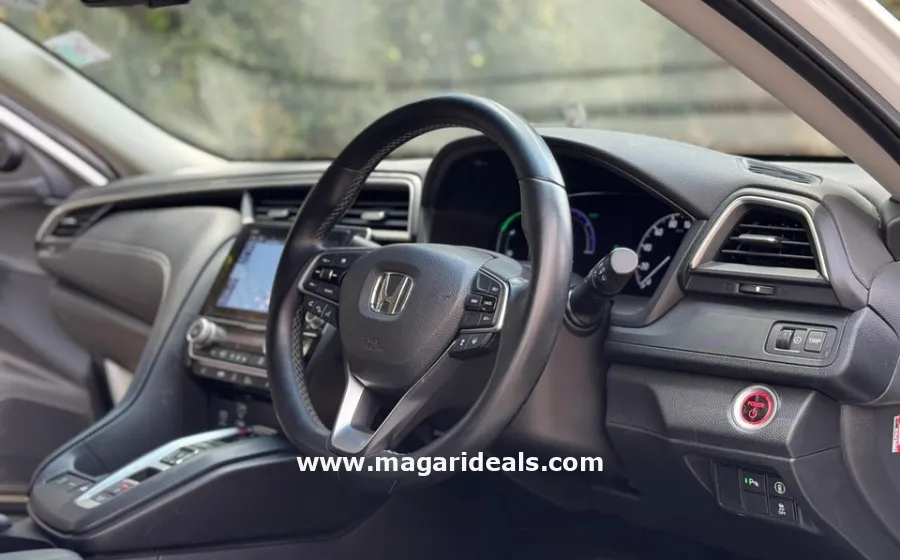 2019 HONDA INSIGHT HYBRID Fastback in Kenya for Sale | Magari Deals